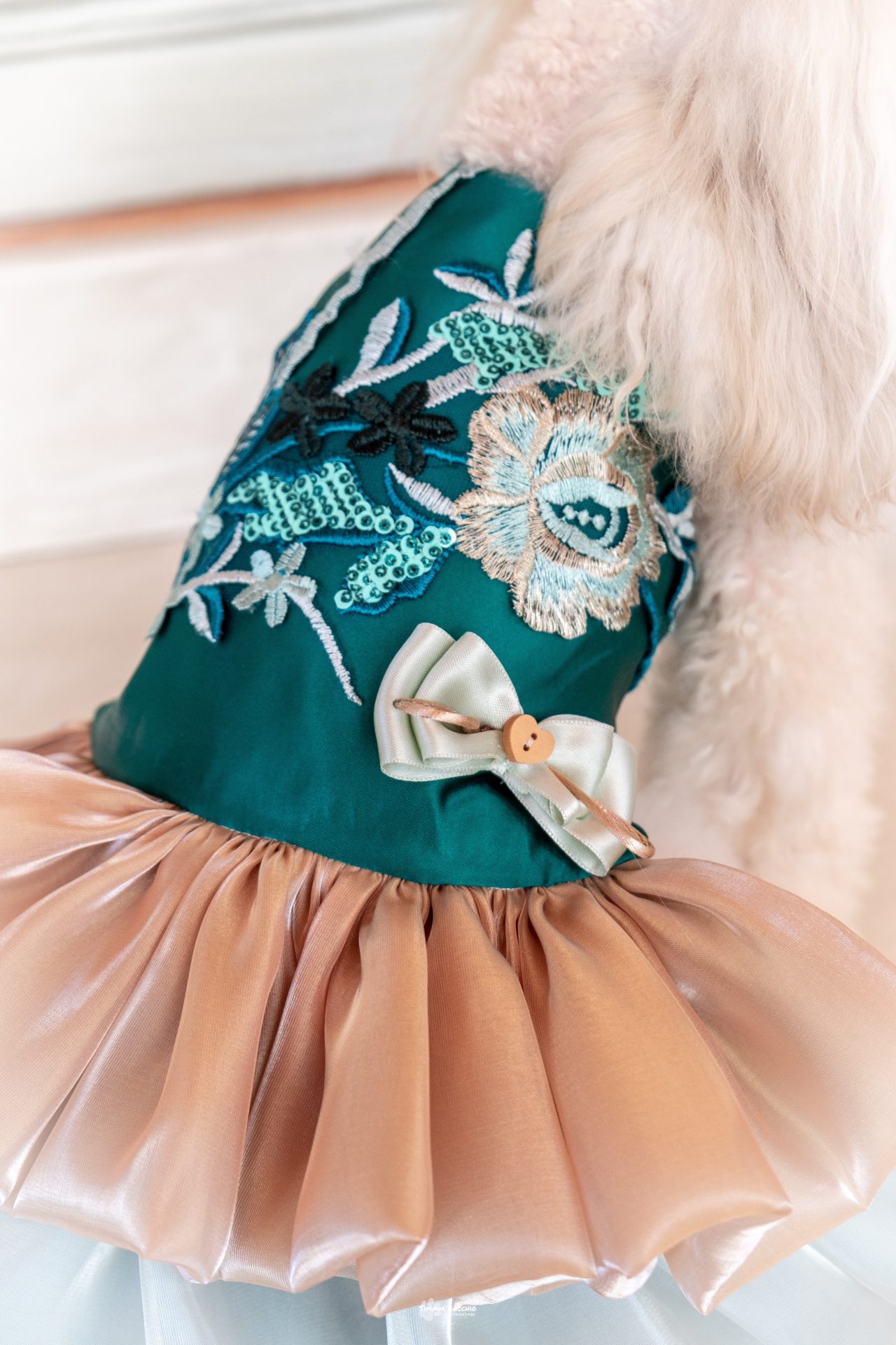 Abito in raso e organza - immagine 3