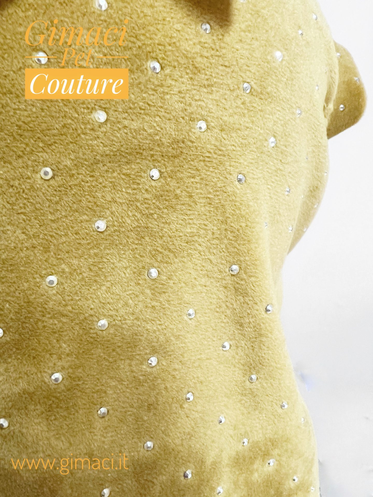 Maglioncino in velluto e strass color oro - immagine 3